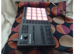 Native Instruments Maschine Mikro mk3 (62076)