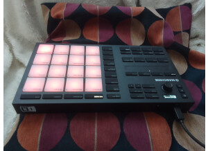 Native Instruments Maschine Mikro mk3 (4927)