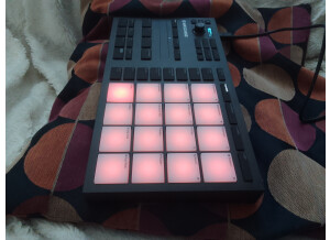 Native Instruments Maschine Mikro mk3 (6927)