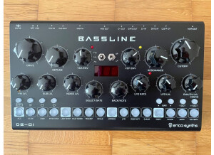 erica-synths-db-01-bassline-synthesizer (1)