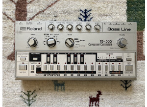 Roland TB-303 (36157)