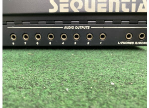 Sequential Circuits Studio 440 (200)