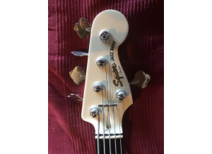 Squier Deluxe Jazz Bass V Active (24566)