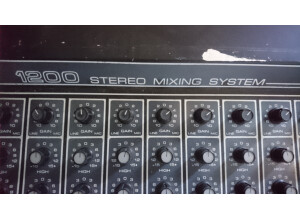 Peavey 1200 Stereo Mixing System