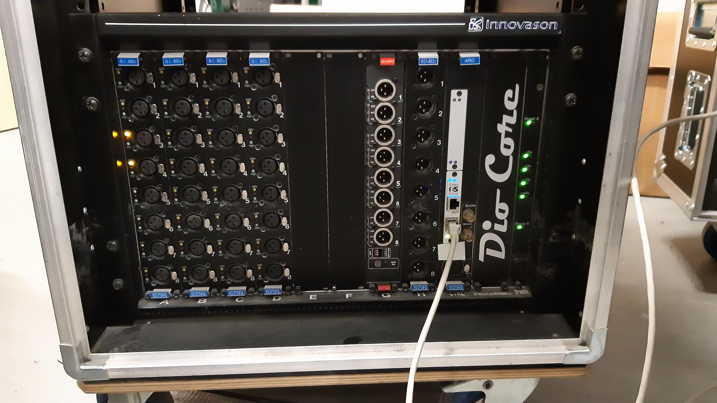 Console Inno 48