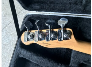 Fender Mike Dirnt Precision Bass (81945)
