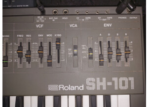 Roland SH-101 (62279)