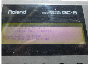 Roland R-880 (76949)