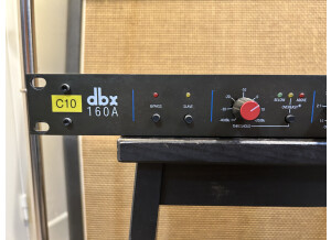 dbx 160A (47437)