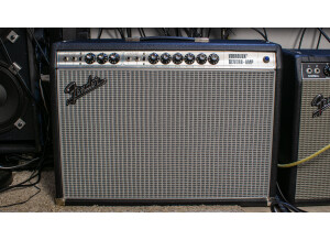 Fender ’68 Custom Vibrolux Reverb (33506)