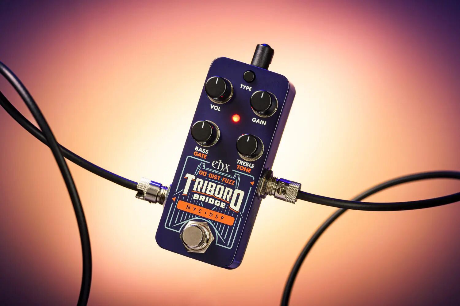 Electro-Harmonix Pico Triboro Bridge : Pico Triboro Bridge Lifestyle