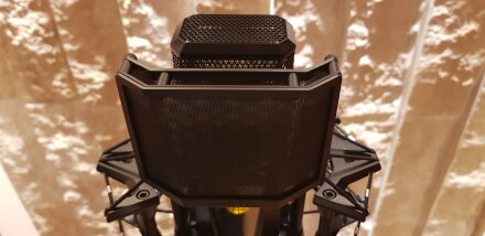 Lewitt Pure Tube : Antipop Up Lewitt Pure Tube : Antipop Up