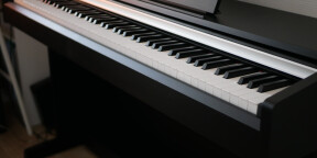 Piano Yamaha ARIUS YDP-142B