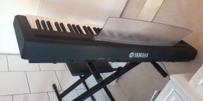Vends piano Yamaha P-85