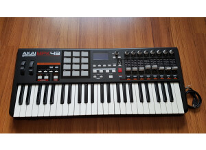 Akai Professional MPK49 (81760)