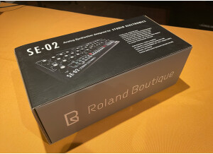 Roland SE-02 (3147)