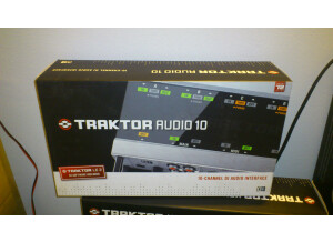 Native Instruments Traktor Audio 10 (30521)