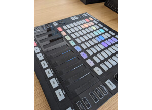 Native Instruments Maschine Jam (83845)