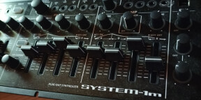 Roland / SYSTEM-1M