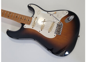 Fender ST57-xx (10330)