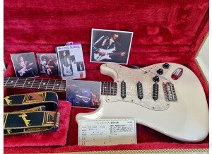 Fender ST72-145RB signature Richie Blackmore (21900)