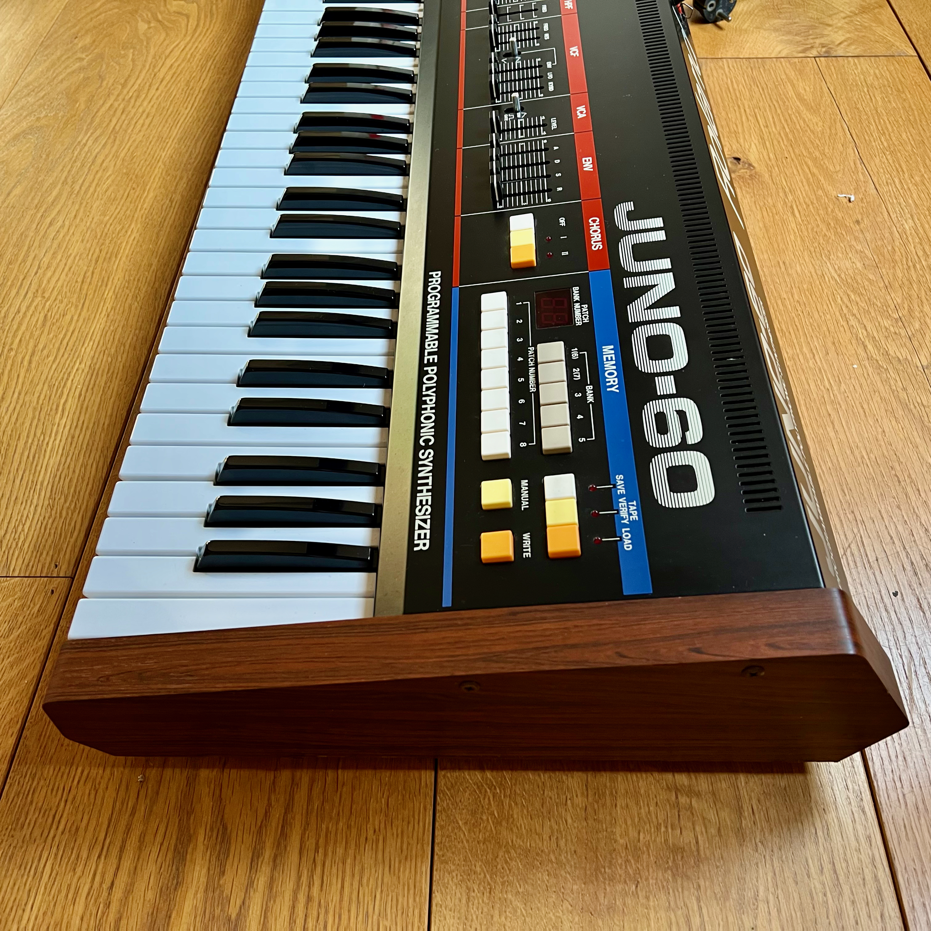 Roland JUNO-60 (86009)
