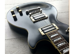 Epiphone Vivian Campbell “Holy Diver” Les Paul