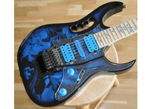 Ibanez Jem77P BFP (3)