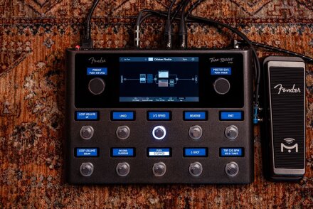 Fender Tone Master Pro : Tone Master Pro Lifestyle Fender Tone Master Pro : Tone Master Pro Lifestyle