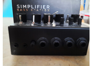 DSM & Humboldt Electronics Simplifier Bass Station