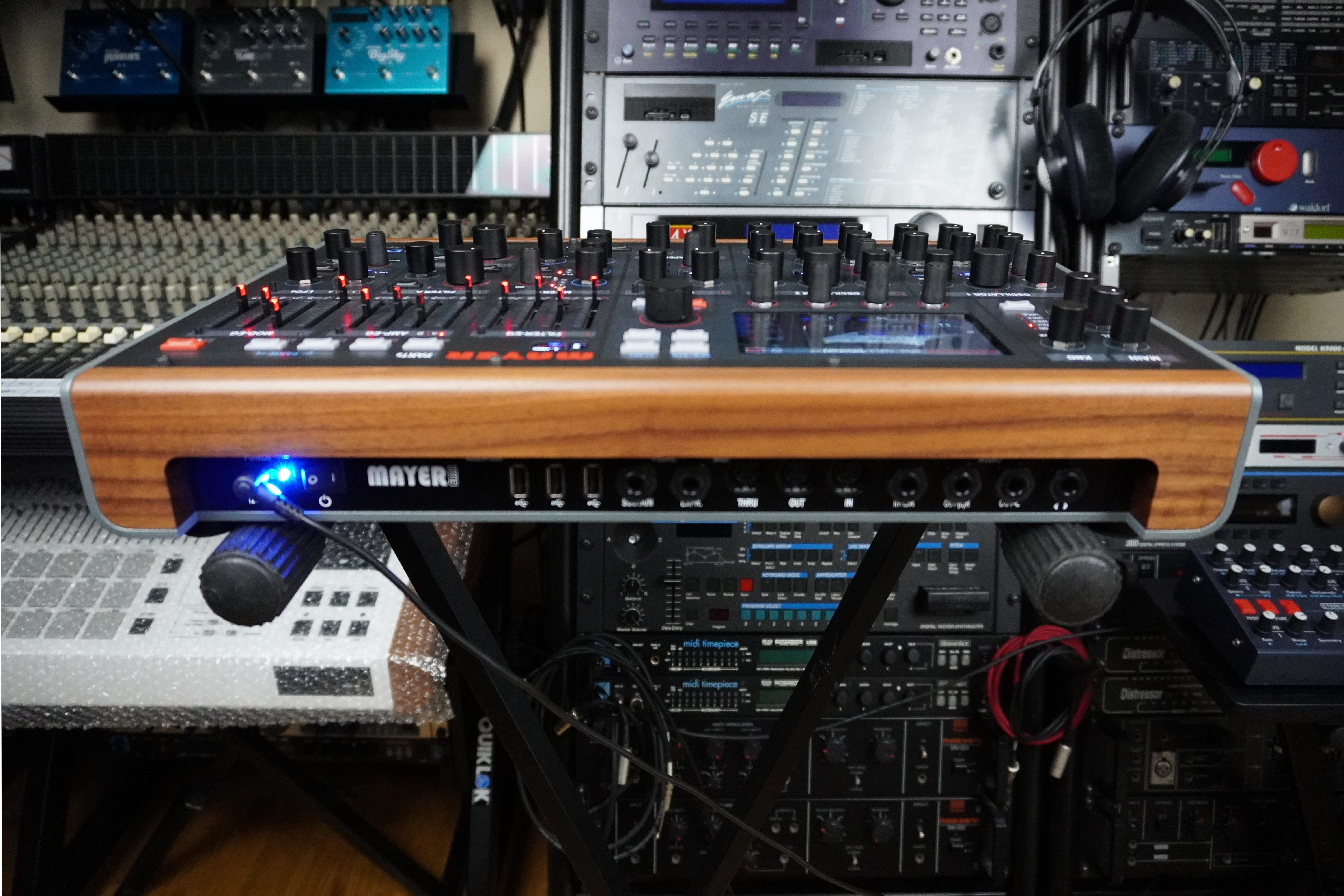 MD900 02tof 17 arri&egrave;re centre