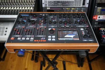 MD900 02tof 19 arrière haut MD900 02tof 19 arrière haut