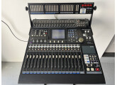 Vends console de mixage numérique TASCAM DM24
