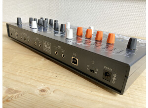 ARTURIA MICROFREAK 8590