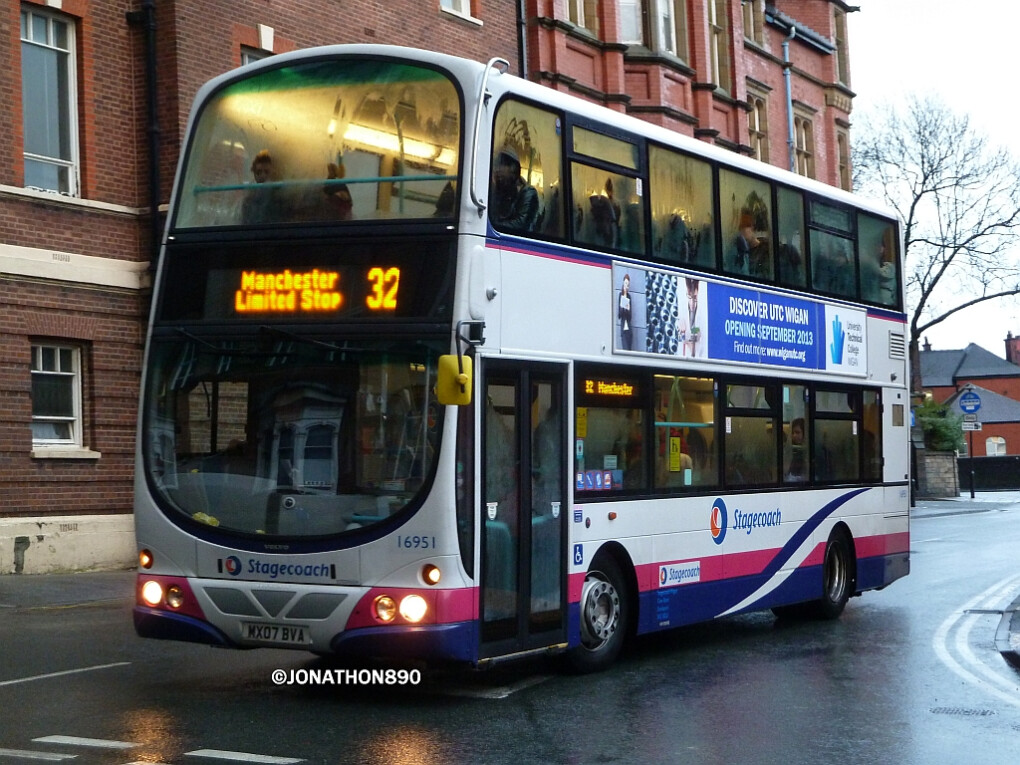 5832918.jpg 5832918.jpg