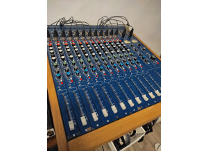 TL Audio M1 12-Channel Tubetracker Mixer