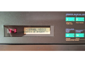 Yamaha DX7 (87301)