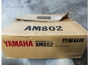 Yamaha AM802