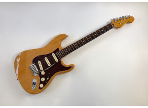 Fender American Ultra Stratocaster (10199)