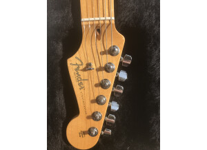 Fender FSR 2012 American Standard Hand Stained Ash Stratocaster