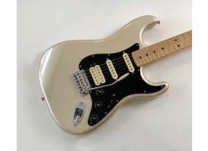 Fender Deluxe Strat HSS [2020-2021] (3142)