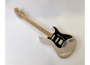 Fender Deluxe Strat HSS [2020-2021] (50525)