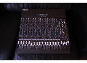 Mackie 1604-VLZ Pro (29642)