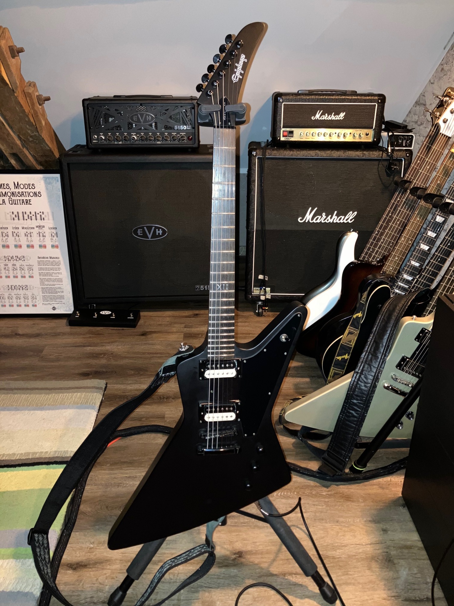 Epiphone Goth '58 Explorer