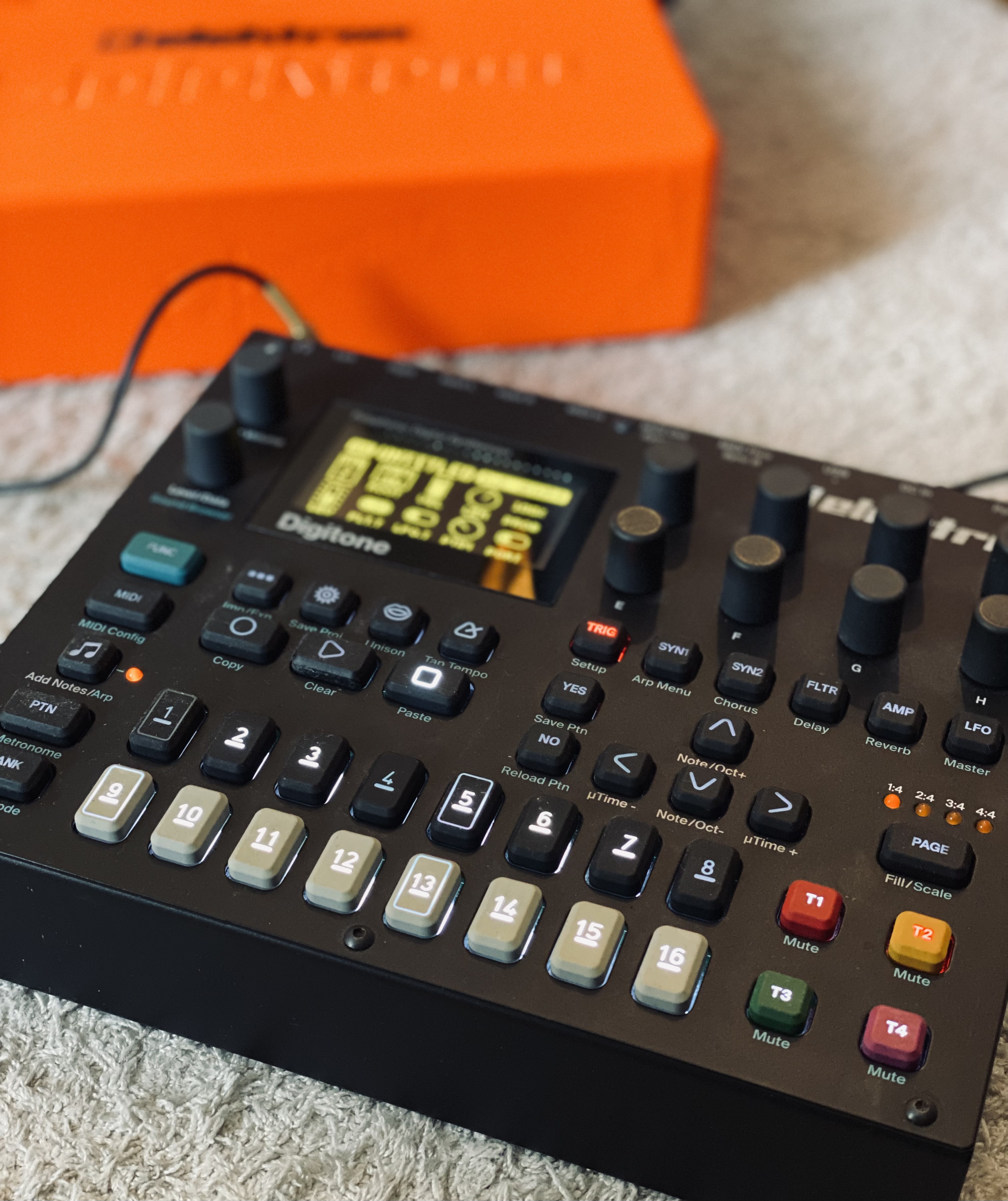 Elektron Digitone