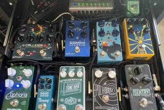 Source Audio Collider Delay+Reverb