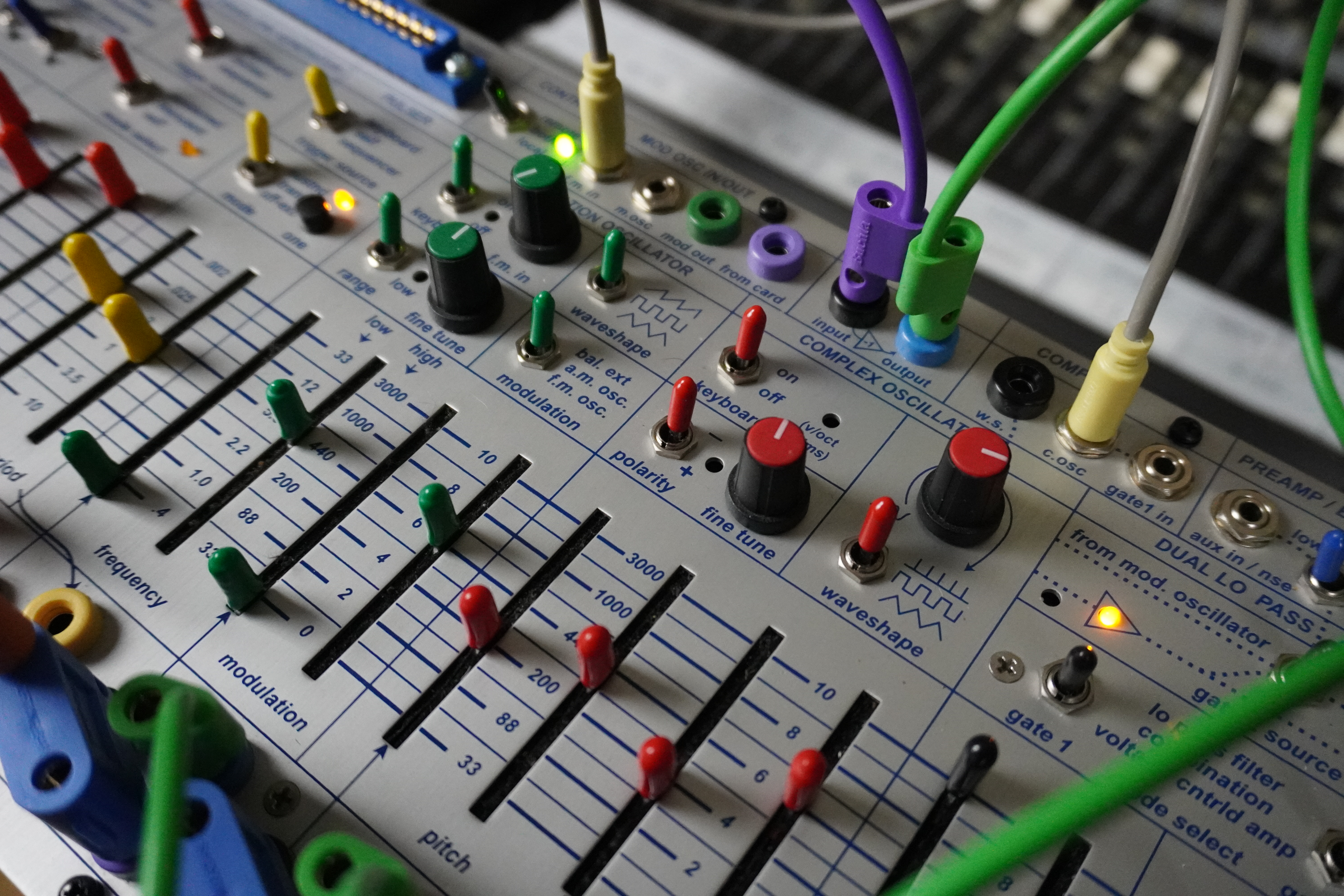 Easel Command 02tof 14 zoom centre