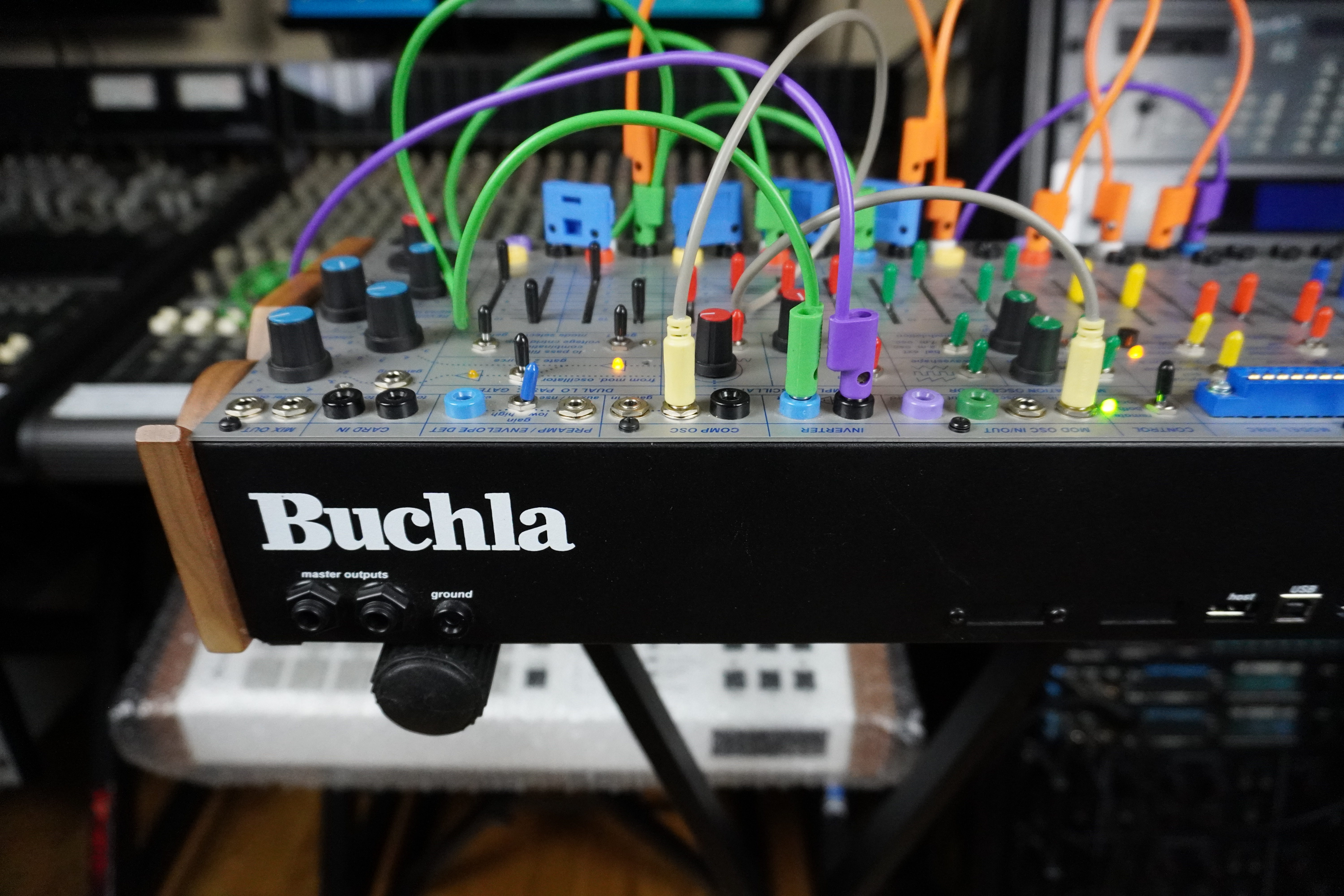 Easel Command 02tof 19 arri&egrave;re gauche