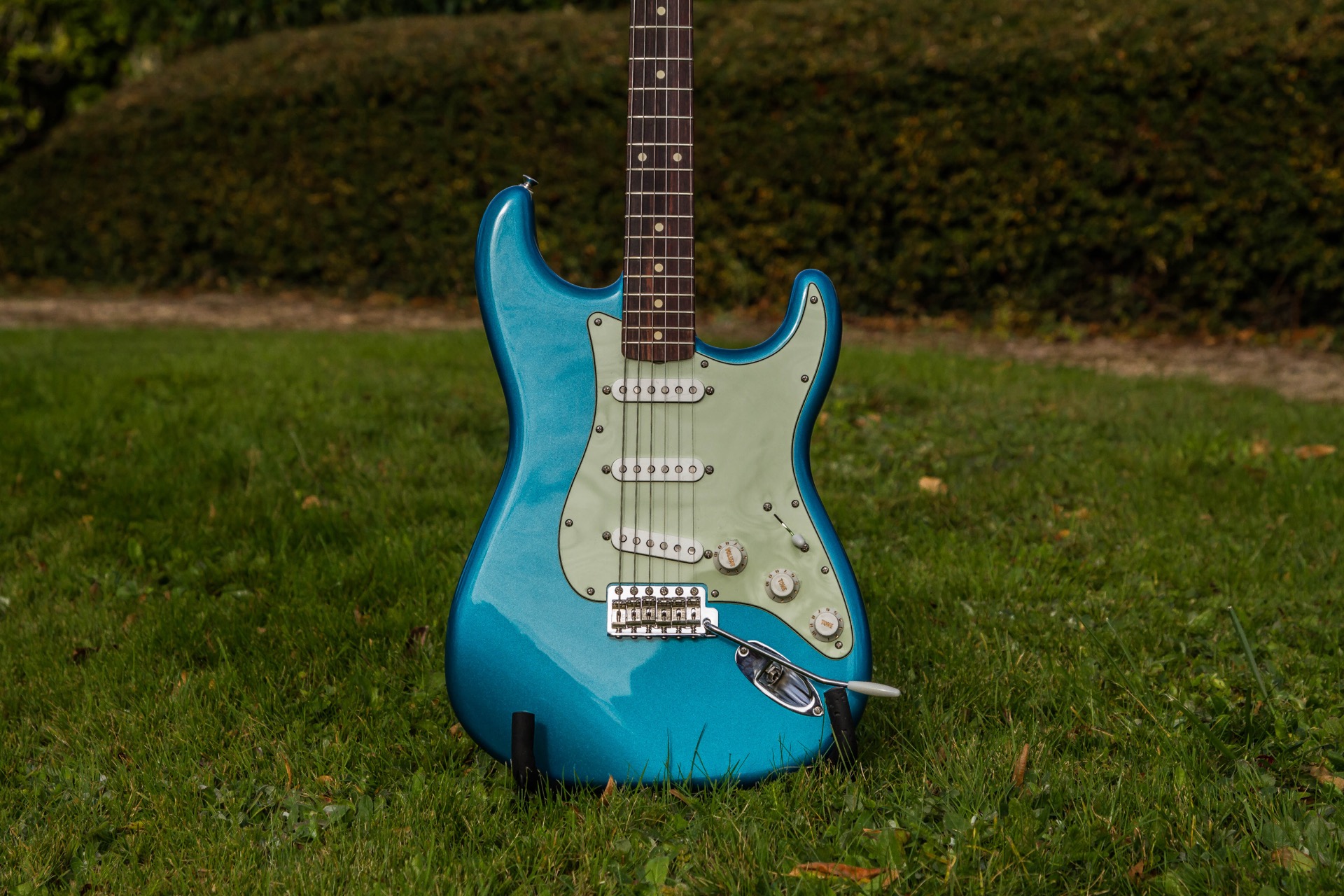 Vintera60sStrat-3