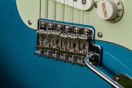 Vintera60sStrat-8 Vintera60sStrat-8